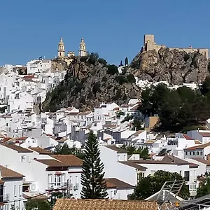 https://los-olvera.es-andalucia.com